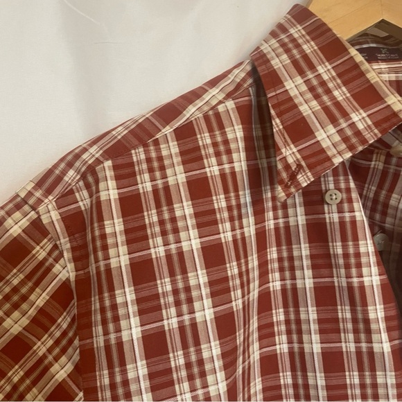 NORDSTROM Men’s Burnt Orange Red Plaid Smartcare Short Sleeve Button Down Size S - Picture 4 of 12